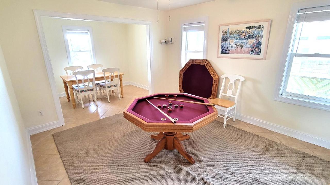 8018 Beach Rd, Semi-Oceanfront, Pool/Hot Tub Nags Head Exterior photo